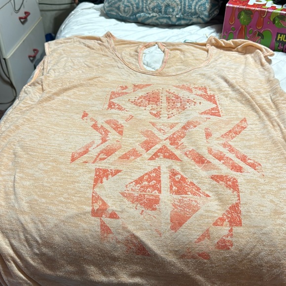 Maurice’s top - Picture 1 of 1